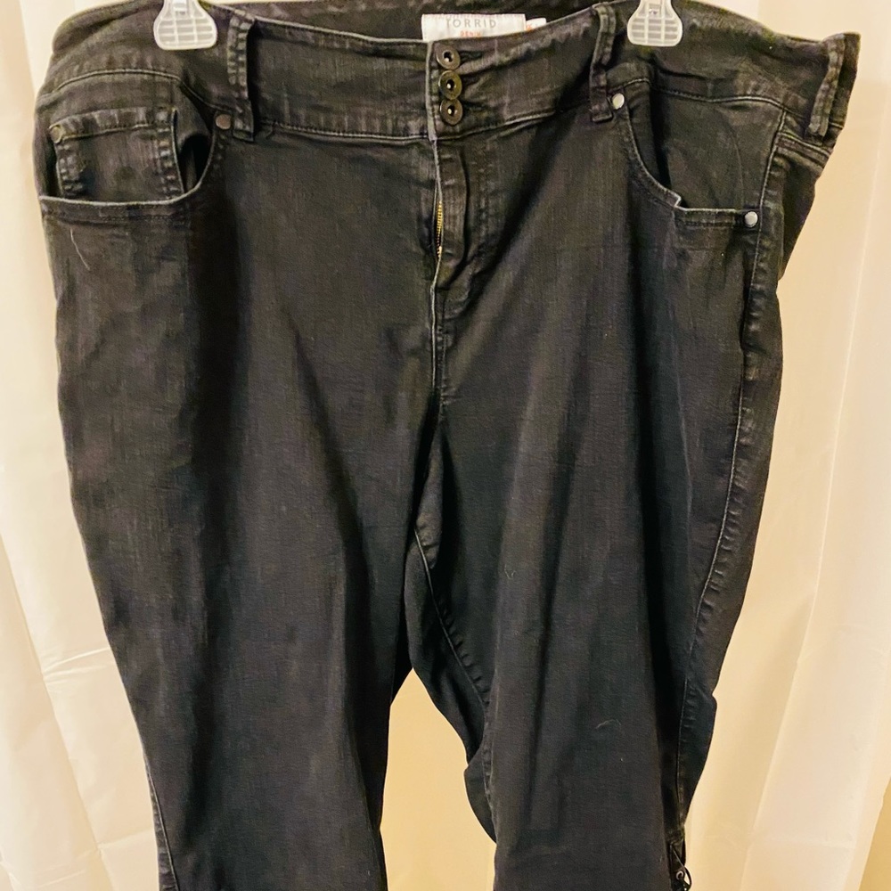 Torrid Black Jeggings
